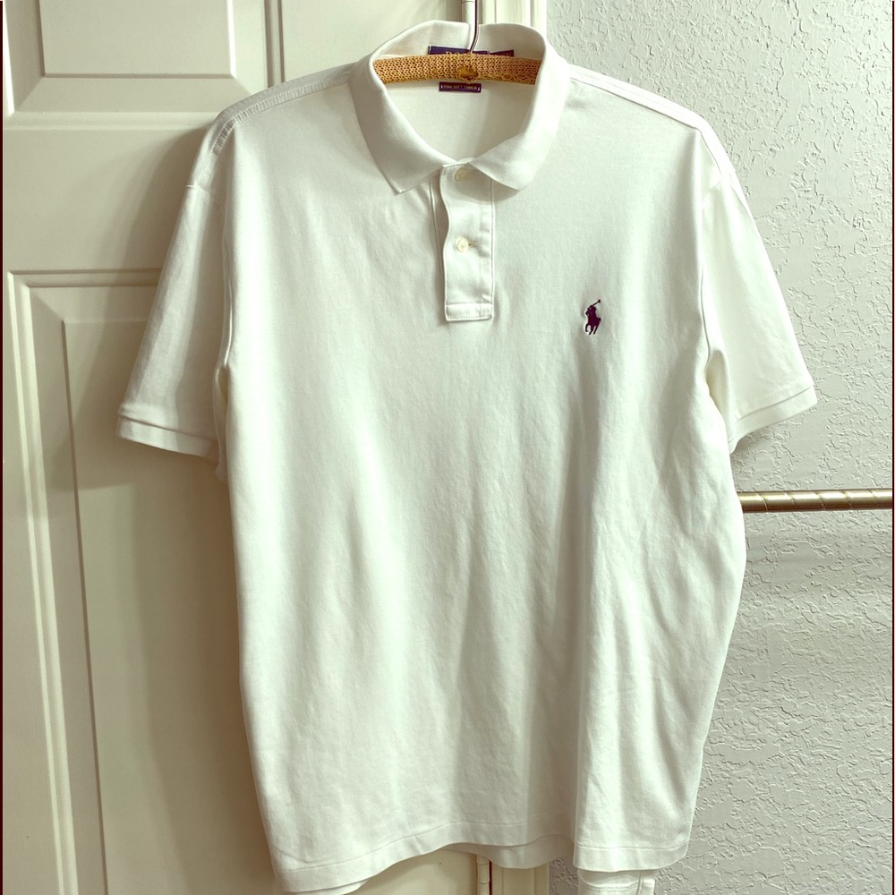 Men’s white polo